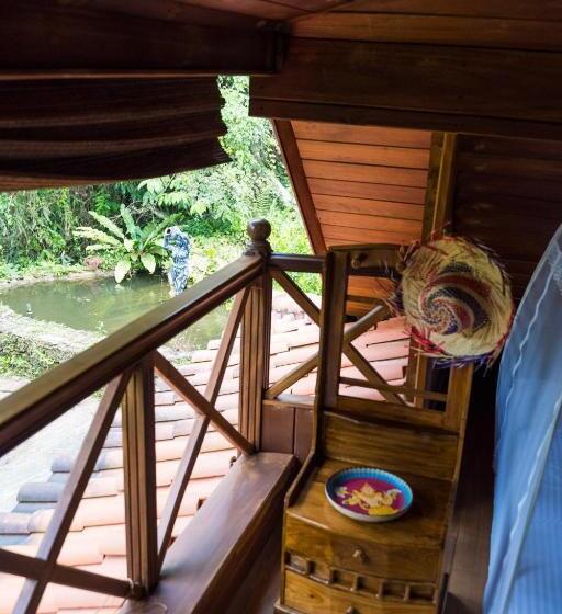 اتاق خانوادگی با چشم‌انداز باغ, Wanakaset Forest Glamping