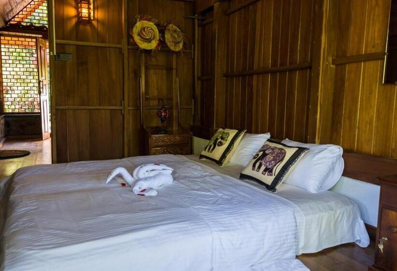 اتاق استاندارد با چشم‌انداز باغ, Wanakaset Forest Glamping