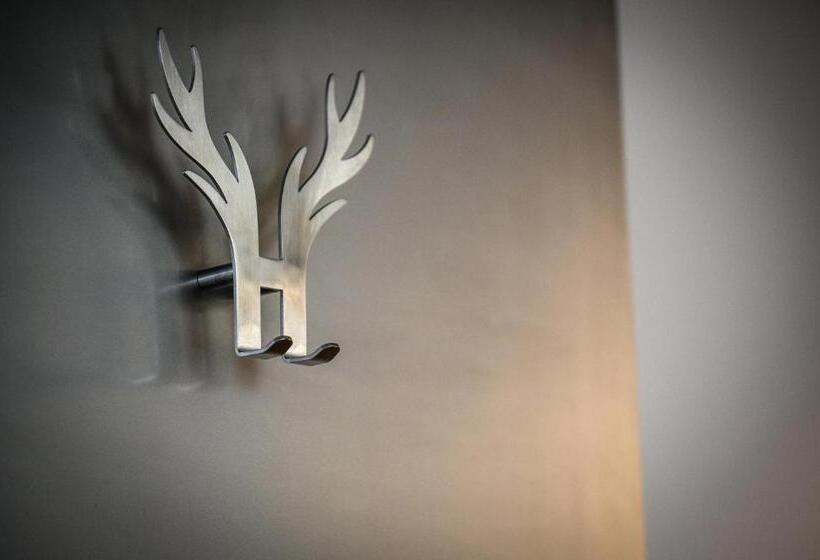 سوییت جونیور, Hirschen Oberkirch   Design Boutique