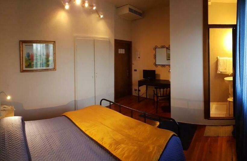 标准间, Albergo Europa