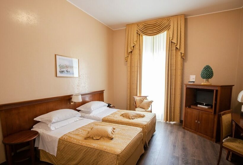 Habitació Estàndard, Excelsior Palace