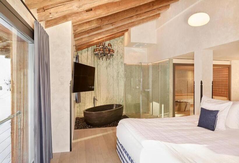 Номер Стандарт, Firefly Luxury Suites
