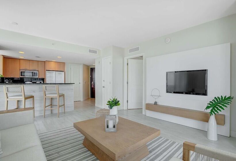 장애인을 위한 스위트, Beach House Fort Lauderdale, a Hilton Resort