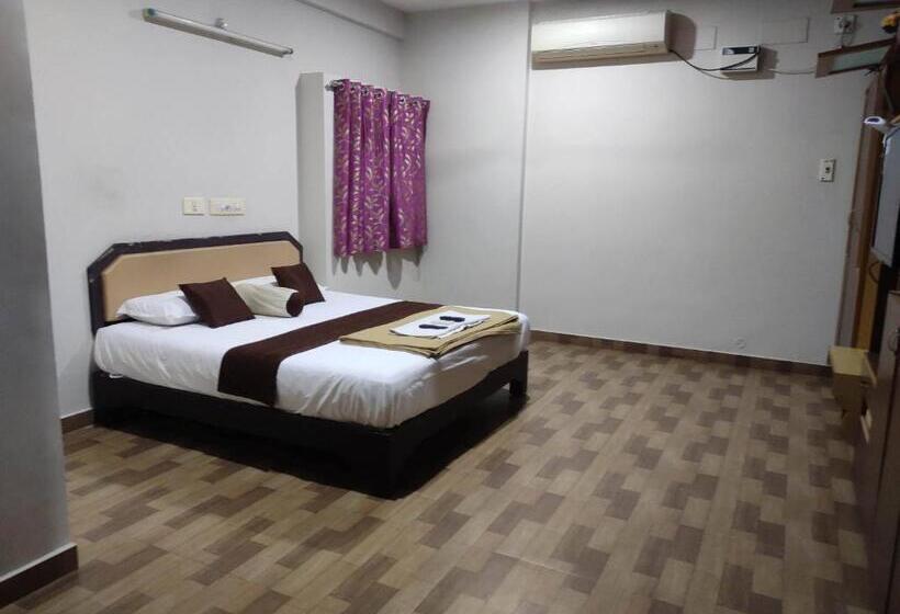 Люкс Deluxe Кровать Кинг, Subasree Cottage