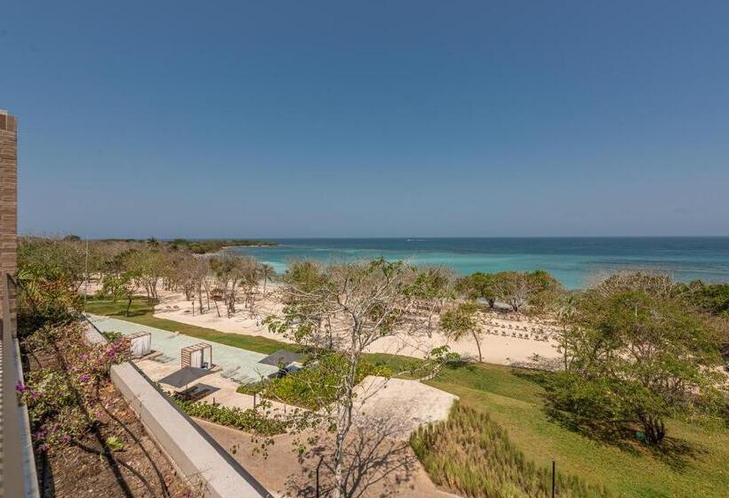 스위트, Sofitel Barú Calablanca
