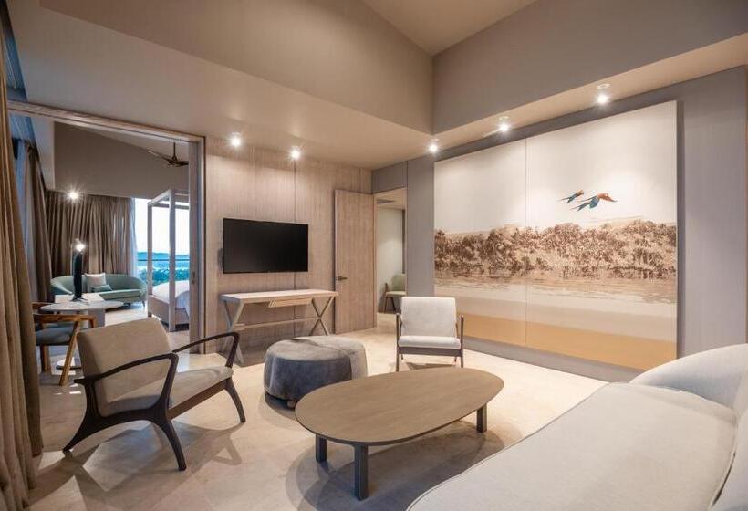 Президентский Люкс, Sofitel Barú Calablanca