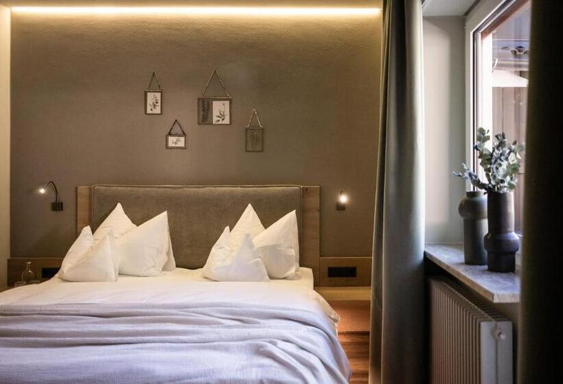Quarto Estandar, Apfelhotel Torgglerhof