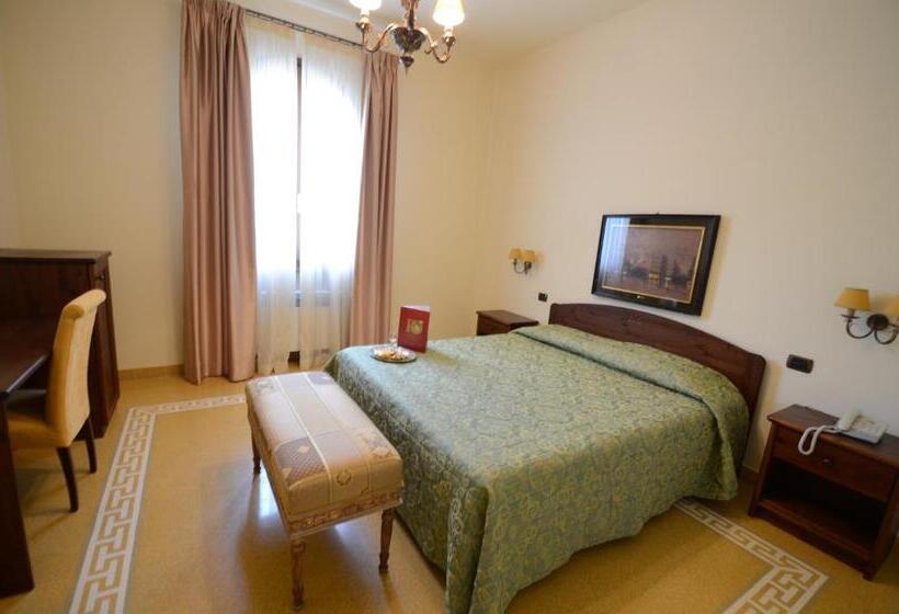スタンダードルーム, Poggio Degli Olivi