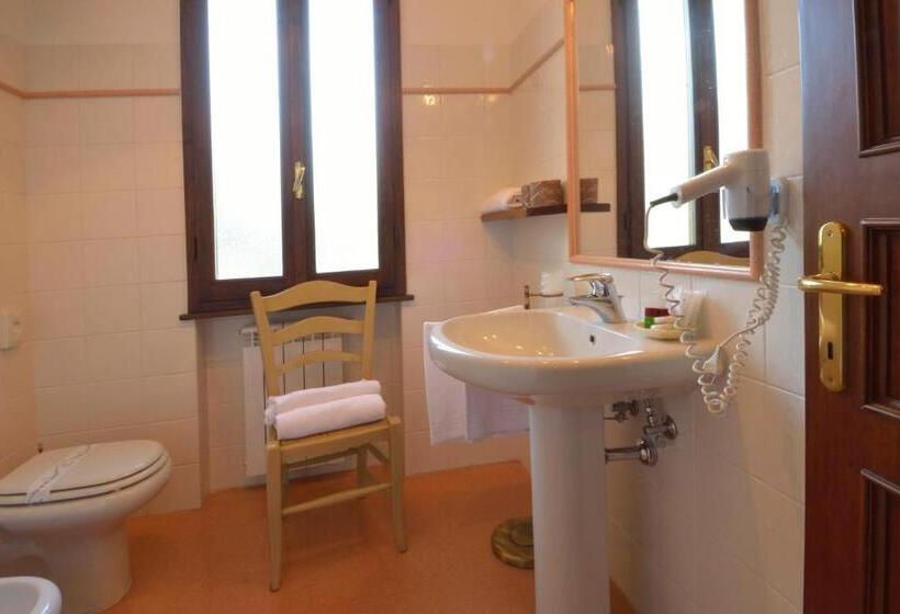 スタンダード４人部屋, Poggio Degli Olivi