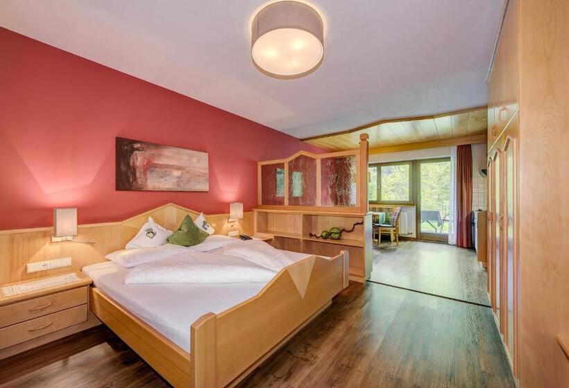 Студия Стандарт, Alpenhof Lodge