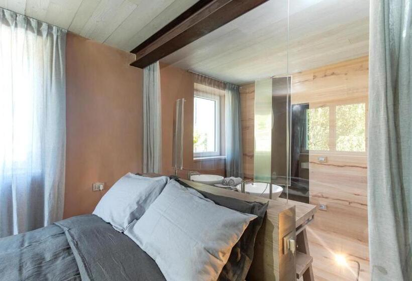 발코니가 있는 스위트, Tulipa Natural Home