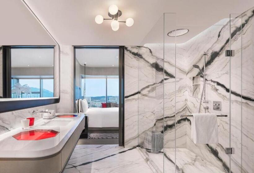 غرفة قياسية سرير كينج, W Xiamen   Enjoy Happy Hour Amenities