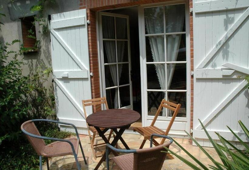 Номер Комфорт, Chambres D Hotes Les Douves