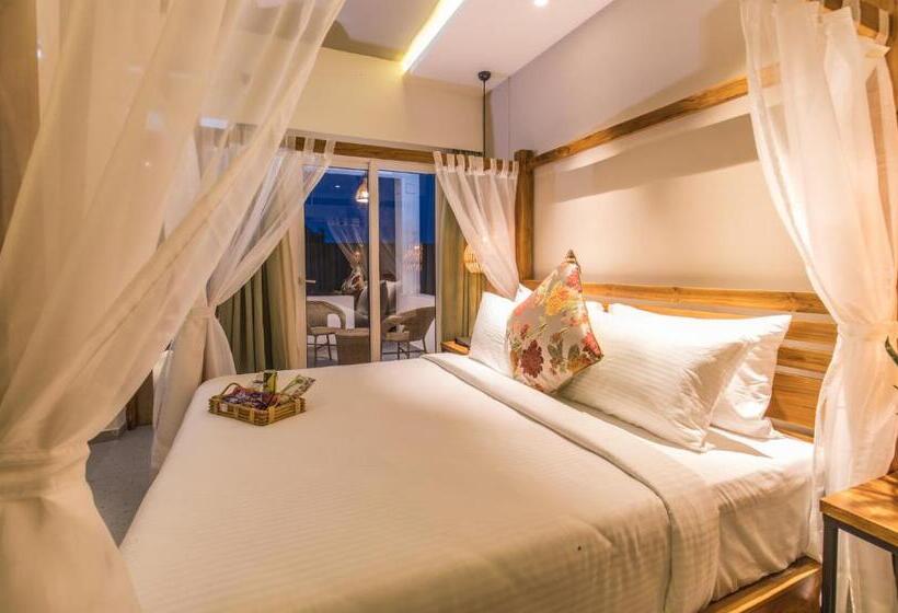 Номер Superior Кровать Кинг, Swosti Chilika Resort