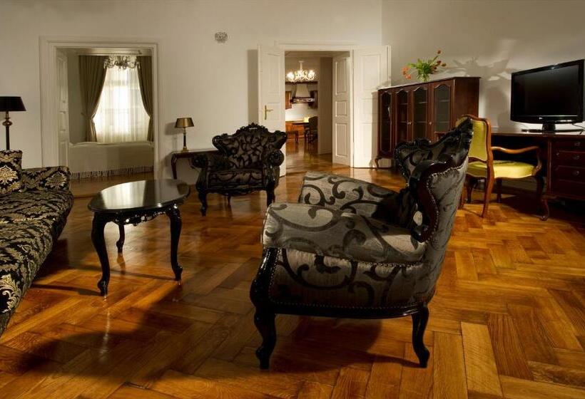 آپارتمان خانوادگی, Antiq Palace   Historic Hotels Of Europe