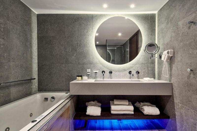 Семейный Номер, Atlantica Caldera Palace