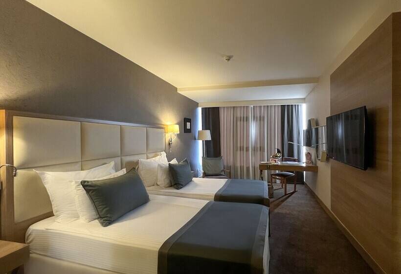 اتاق لوکس, Kaya Izmir Thermal & Convention