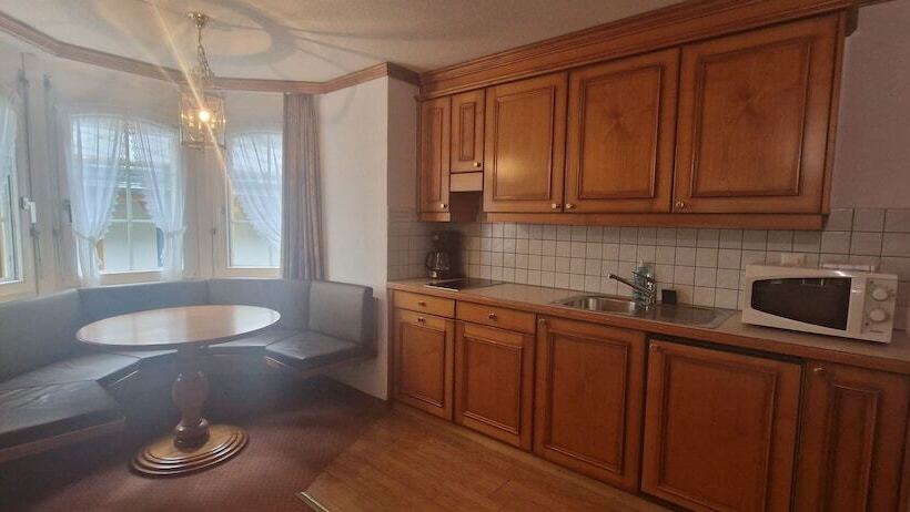 1 Bedroom Apartment, La Perle Apartments