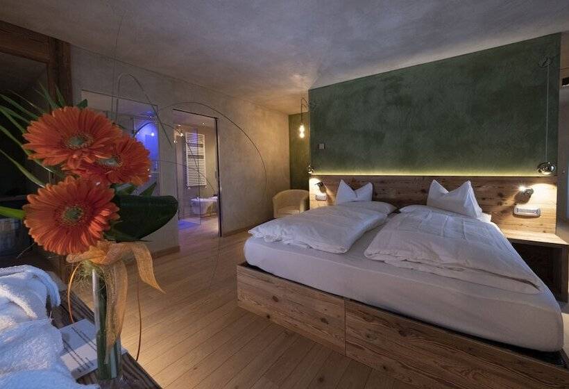 Junior Suite Deluxe, La Roccia Wellness