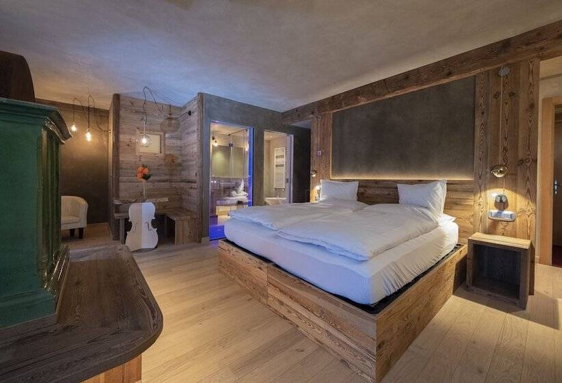 디럭스 주니어 스위트, La Roccia Wellness