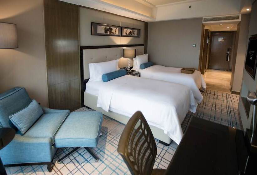 اتاق اجرایی, Pullman Shanghai Jing An