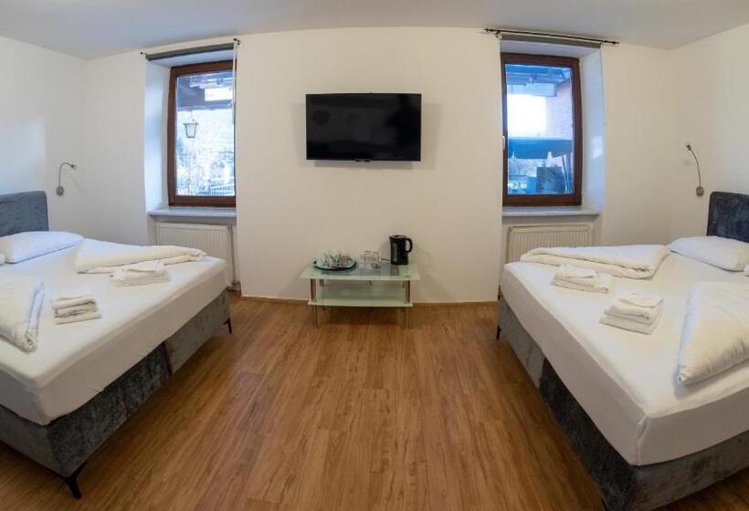 Четырехместный Номер Стандарт, B&b Hotel Heimgartl