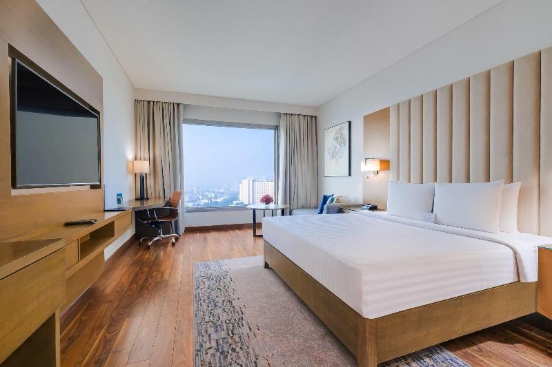俱乐部房间, Courtyard By Marriott Gurugram Downtown
