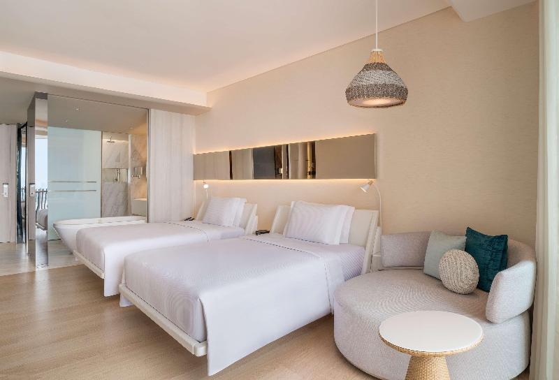 Номер Deluxe, Hilton Pattaya