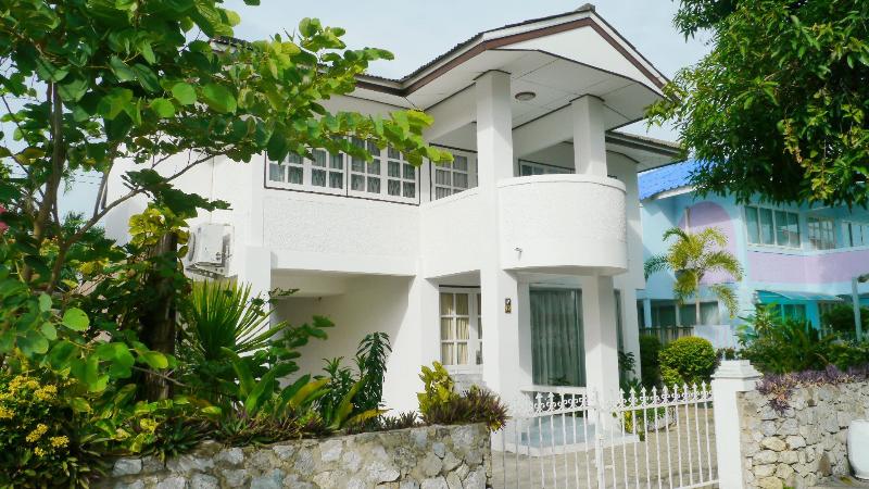 וילה בת 3 חדרי שינה, Jomtien Garden  & Resort
