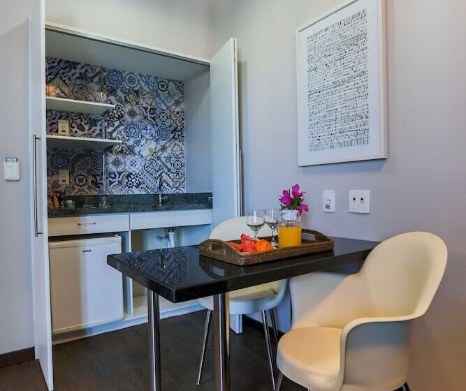 디럭스 트리플 룸, San Diego Suites Ipatinga
