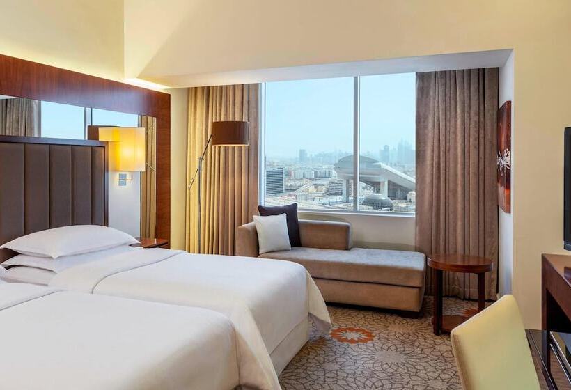 Номер Superior Вид на Город, Sheraton Mall Of The Emirates Hotel, Dubai