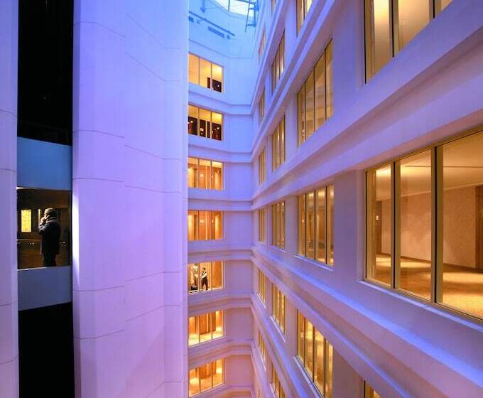 Номер Superior, Traders Hotel, Abu Dhabi