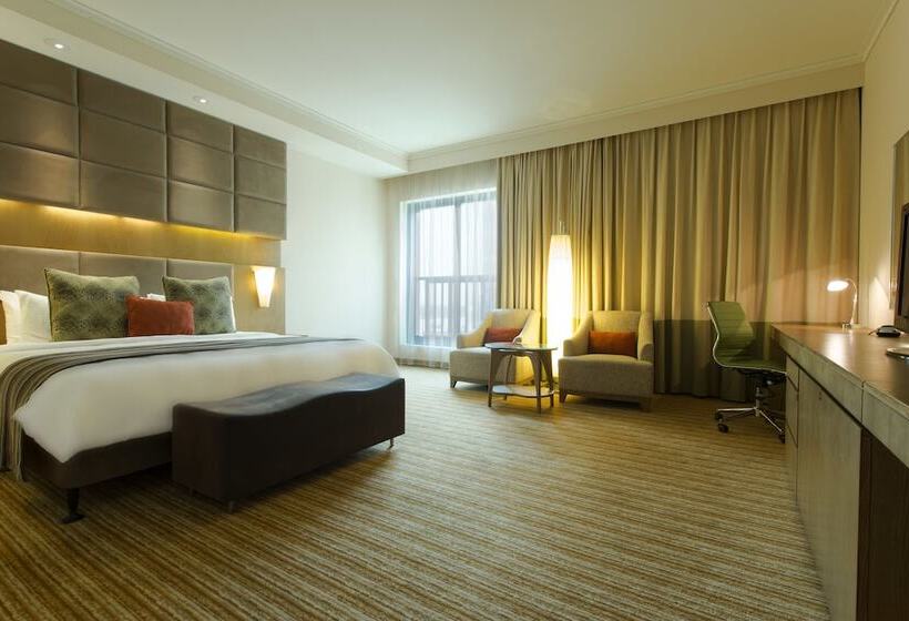 Quarto Superior, Traders Hotel, Abu Dhabi