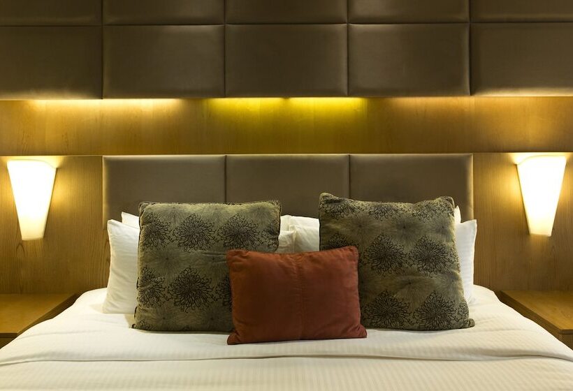 Номер Superior, Traders Hotel, Abu Dhabi