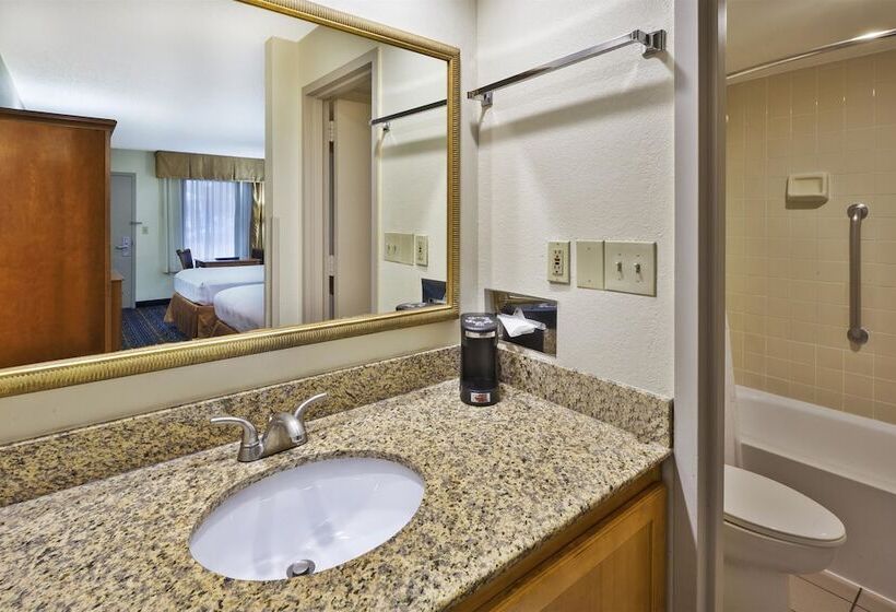스탠다드 룸 더블 침대 2개, Best Western Dulles Airport Inn