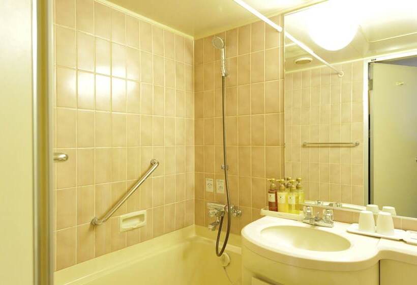 Номер Стандарт, Court Hotel Fukuoka Tenjin