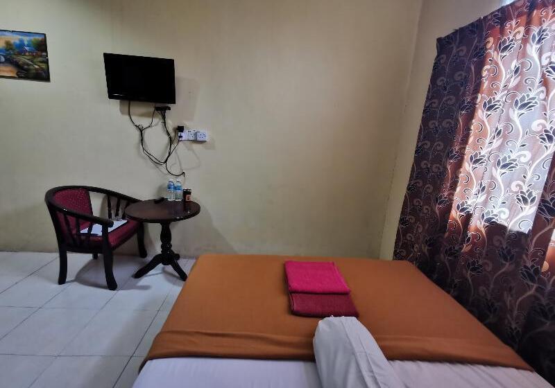 Suite King Size Bed, Holiday Inn Express & Suites San Antonio   Downtown Market Area, An Ihg