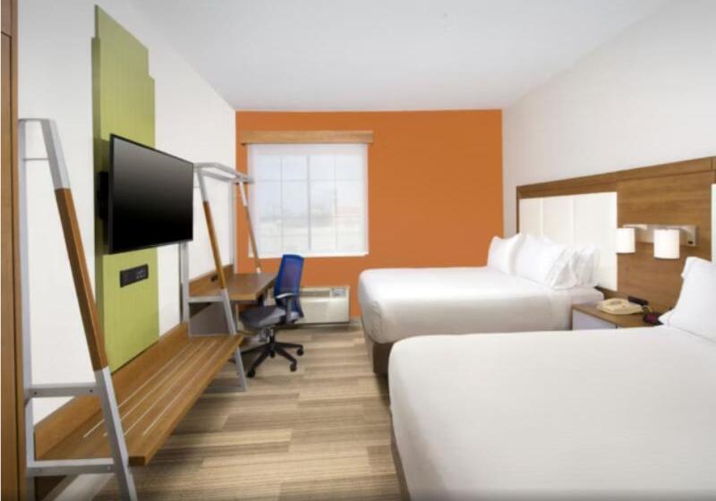 Mozgáskorlátozott Suite, Holiday Inn Express & Suites San Antonio   Downtown Market Area, An Ihg