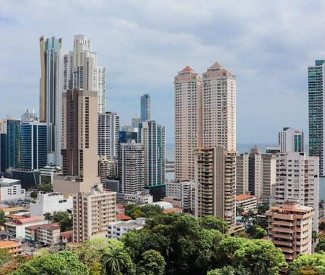 Семейные Апартаменты 3 Спальни, Marriott Executive Apartments Panama City, Finisterre