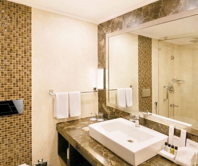 商务房间, Radisson Jaipur City Center