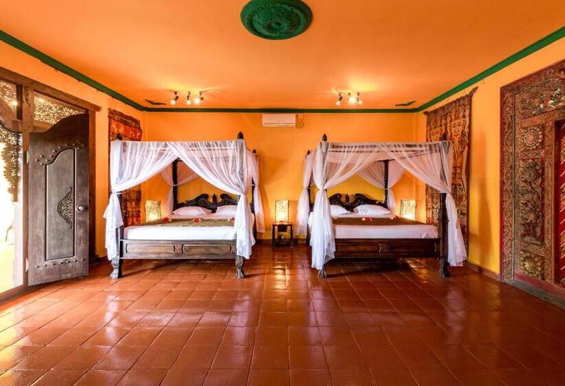 Люкс с Бассейном, Tanah Merah Art Resort