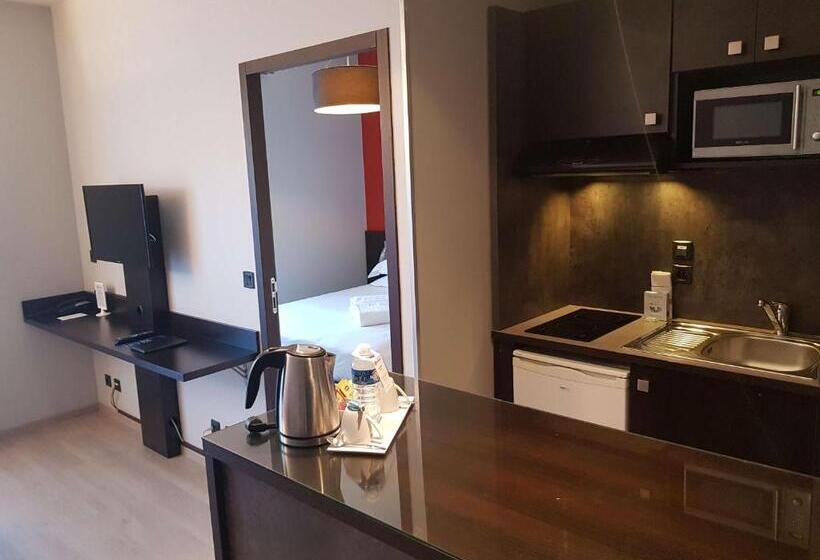 Президентский Люкс, Best Western Park Hotel Geneve Thoiry
