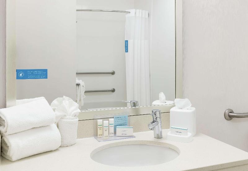 Студио Стандарт Кровать Кинг, Hampton Inn & Suites Pensacola I10 N At Univ. Town Plaza