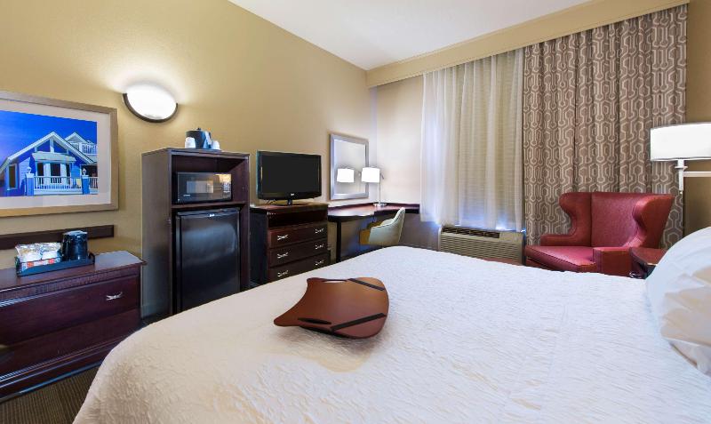 Стандартный Номер Кровать Кинг, Hampton Inn & Suites Pensacola I10 N At Univ. Town Plaza