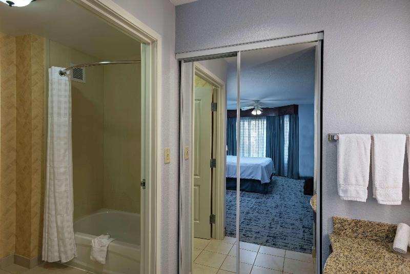 Люкс 2 Спальни, Homewood Suites By Hilton Fort Collins