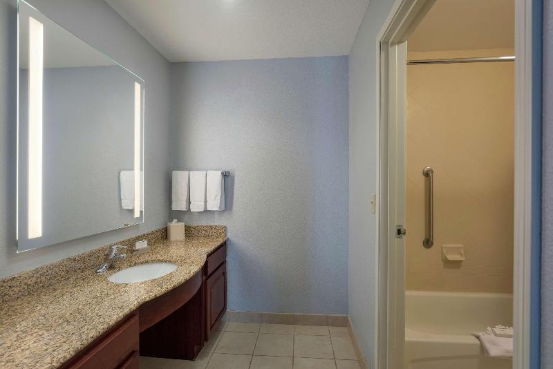 Люкс 2 Спальни, Homewood Suites By Hilton Fort Collins