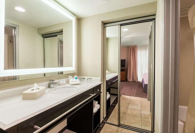 Люкс, Homewood Suites By Hilton St. Louis Riverport Airport West