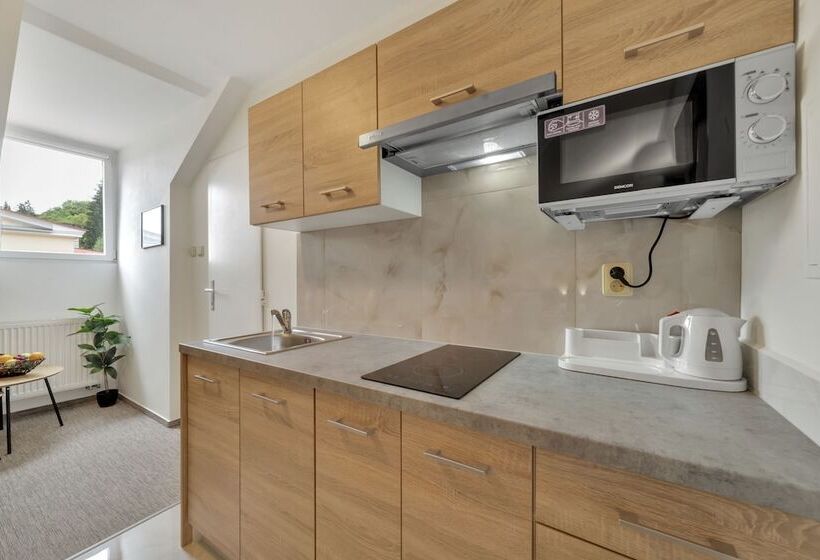 سوییت, Rezidence Villa Gloria