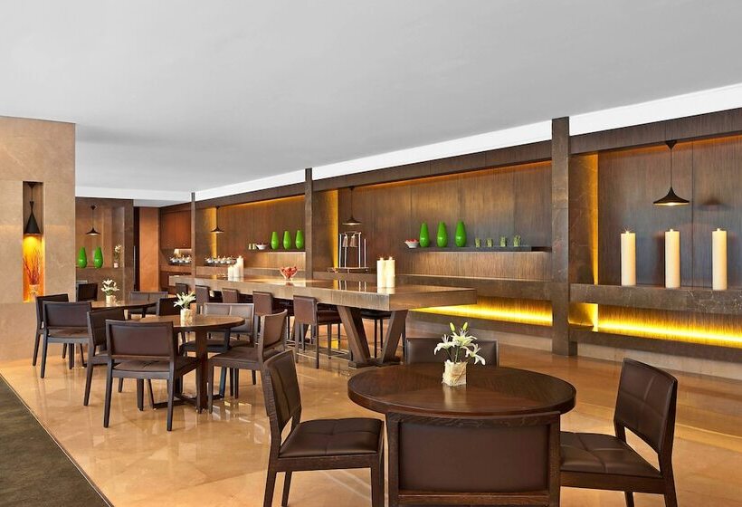 Президентский Люкс, The Westin Mumbai Garden City
