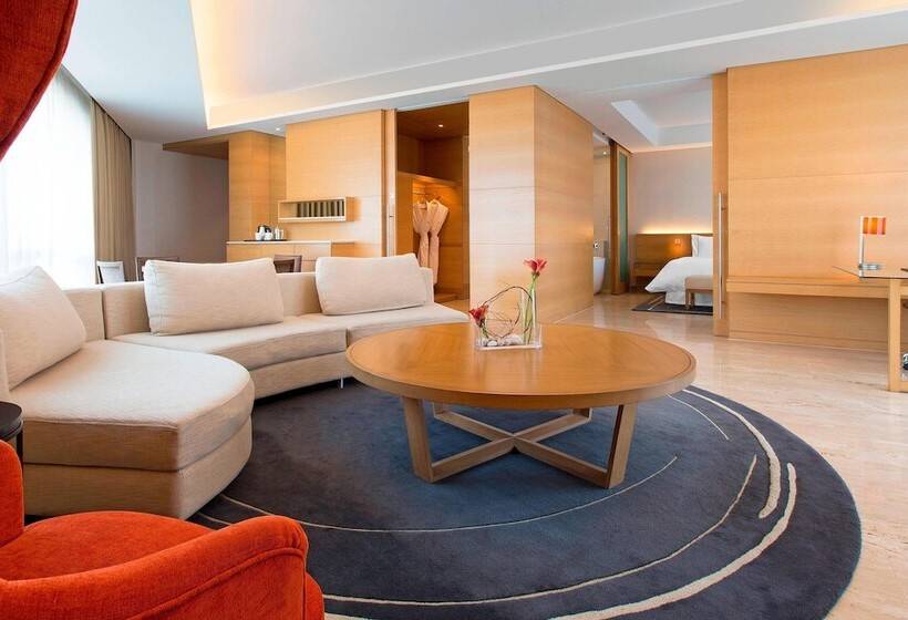 Президентский Люкс, The Westin Mumbai Garden City
